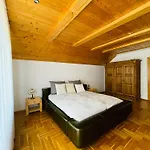 Nad Jeziorem Czorsztynskim Villa *