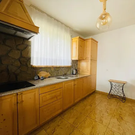 Villa Nad Jeziorem Czorsztynskim *