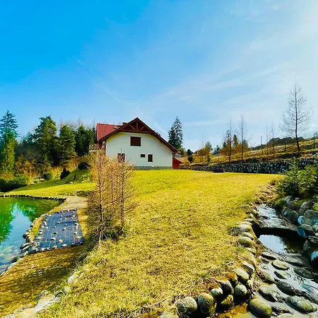 Nad Jeziorem Czorsztynskim Villa